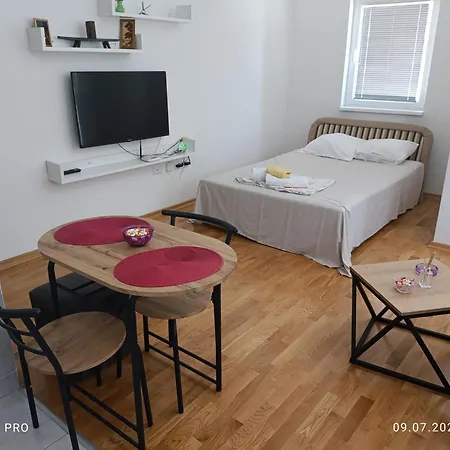 Apartment Studio Magda *